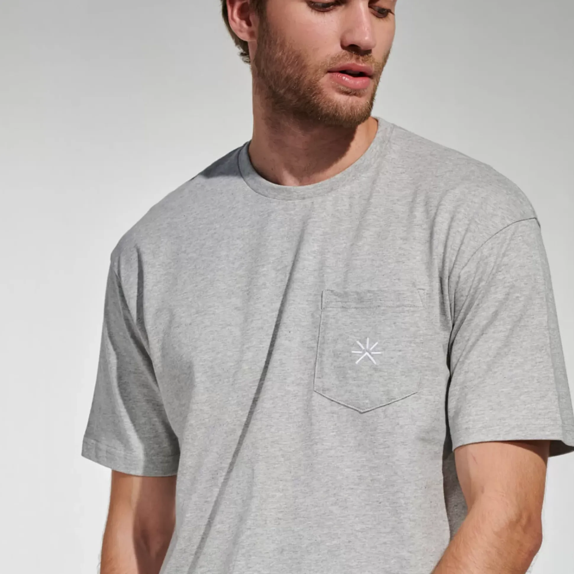 Camiseta Con Bolsillo